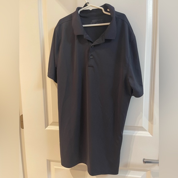 Nike ProGolf shirt with collar - Picture 1 of 3